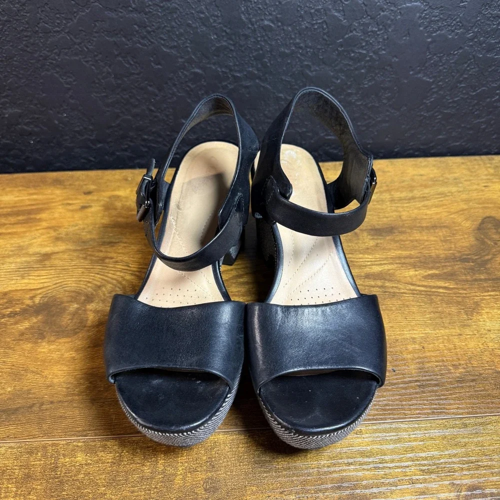 Clarks Jillian Jewel 261401134055 Black Leather Platform Sandals Womens Size 8